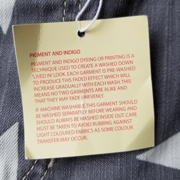 2011 nwt Mini Boden boys board shorts 6 years - Picture 2 of 9